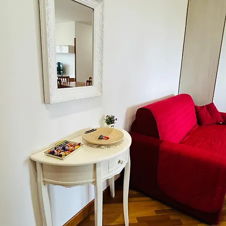 The House Aeroporto Gasthuis 4*